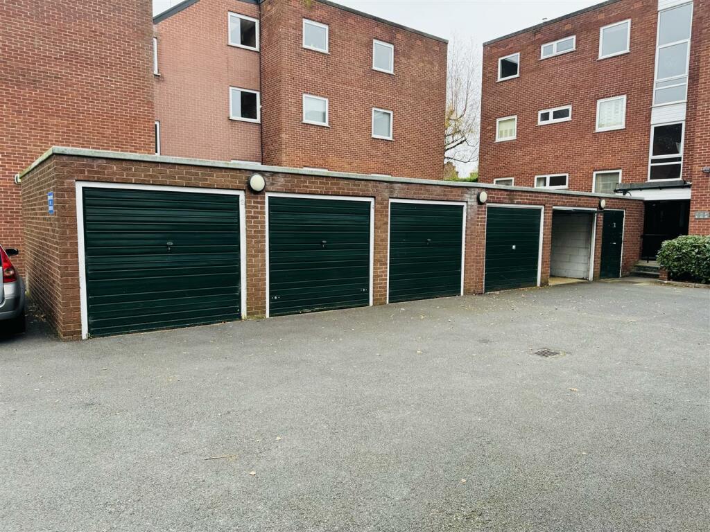 Additional image 5 of Victoria Road, Chester