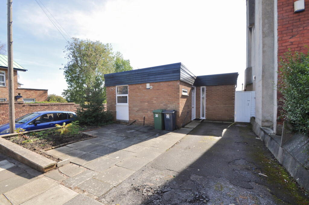 Warwick Drive, Wallasey