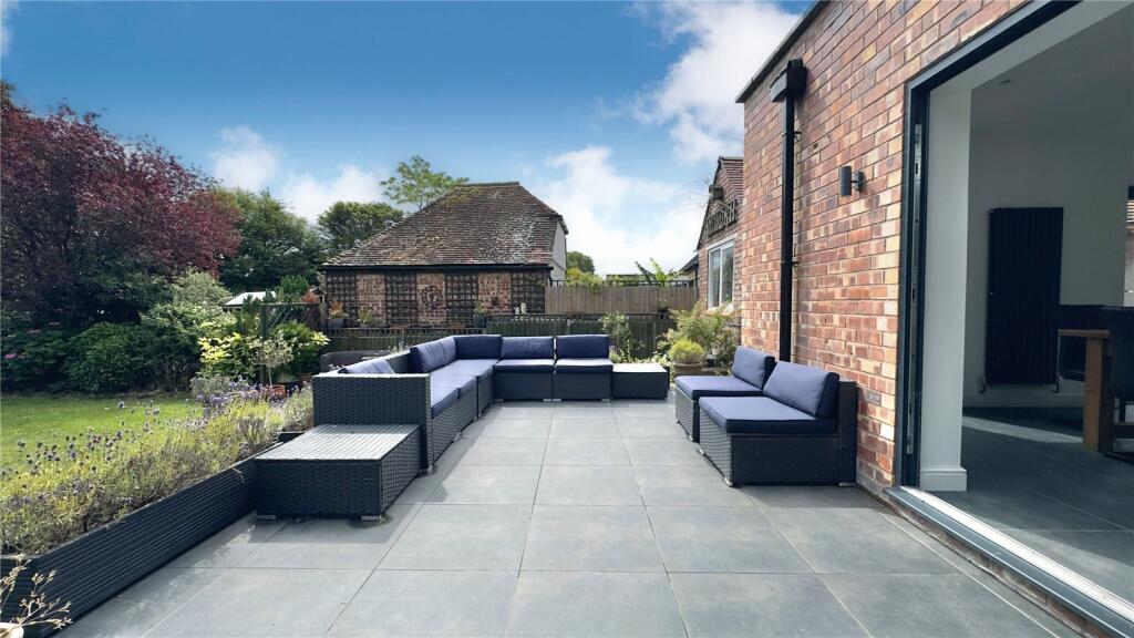 Additional image 44 of Bertram Drive, Hoylake, Wirral, Merseyside, CH47