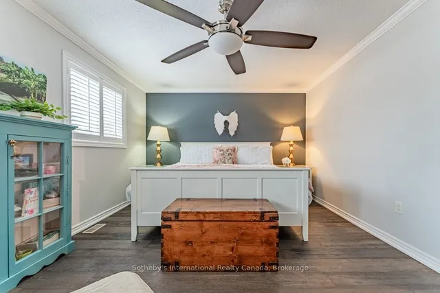 Additional image 20 of 130 Robert St Unit 6