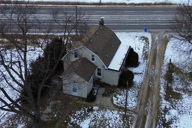 Additional image 39 of 2546 Wilson St