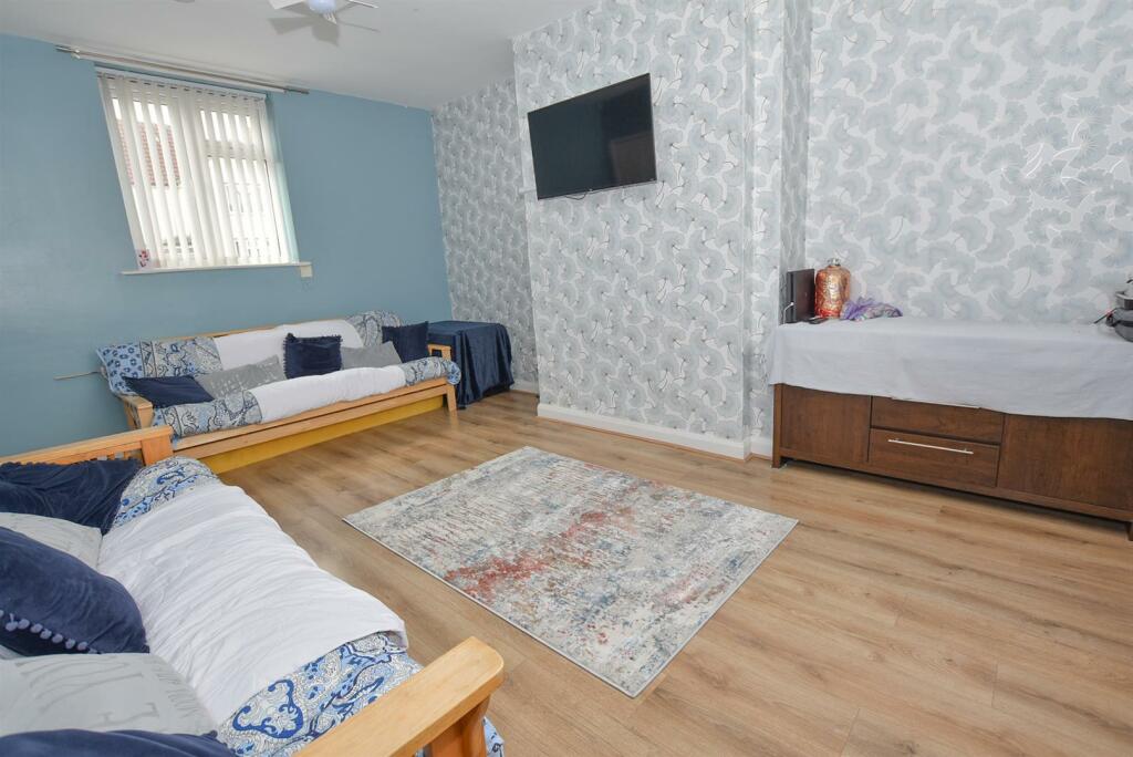 Additional image 7 of Dale Avenue, Bromborough