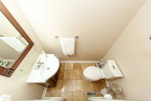 Additional image 15 of 79 Black Hawk Way