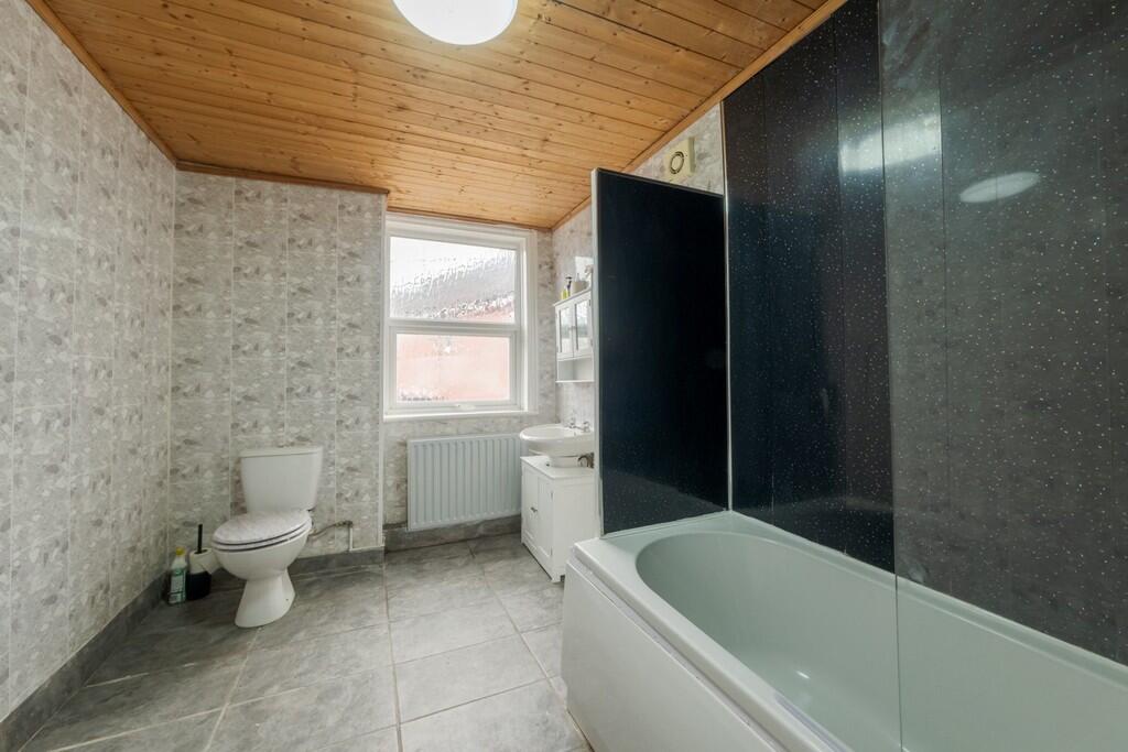 Additional image 10 of Queens Avenue, Chester