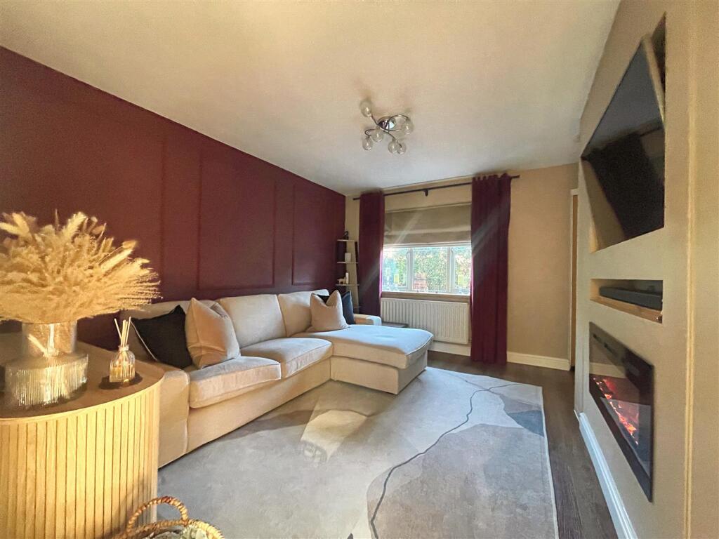 Additional image 2 of Sutton Close, Locking Castle, Weston super Mare