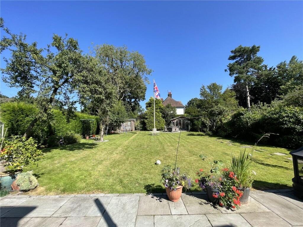 Additional image 30 of Vanderbyl Avenue, Spital, Wirral