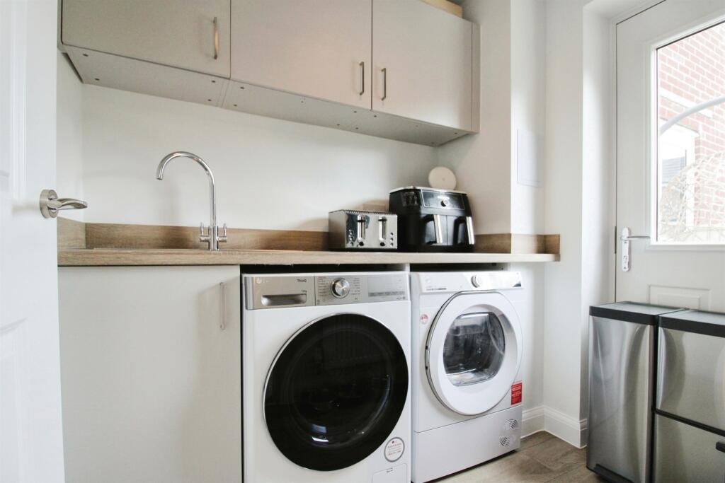 Additional image 21 of Rhodfa'r Hurricane, St. Athan, Barry