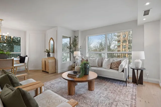 Additional image 11 of 2190 Lakeshore Rd Unit 403