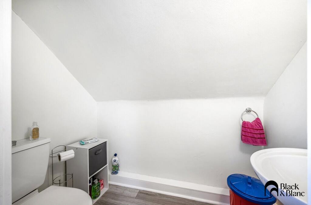 Additional image 14 of Leaves Green Road, Keston, Bromley, BR2