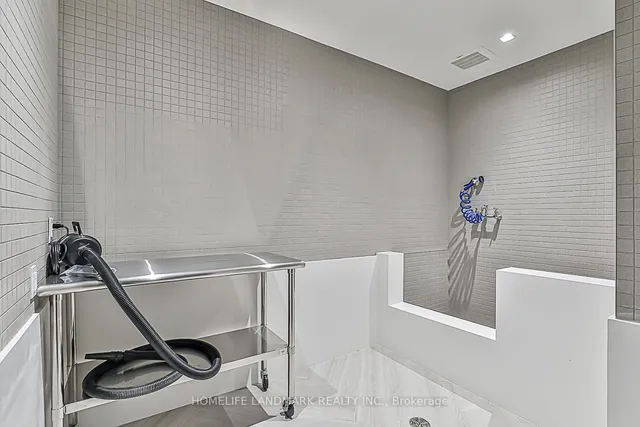 Primary image of 1285 Queen St Unit 501