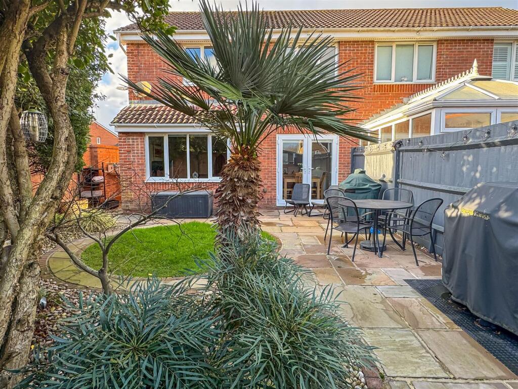 Additional image 16 of Linnet Close, Littlehampton