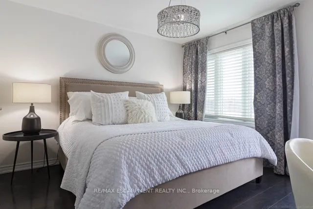 Additional image 24 of 64 Borers Creek Circ