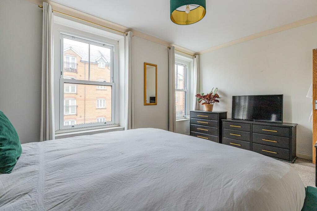 Additional image 19 of High Street, Penarth