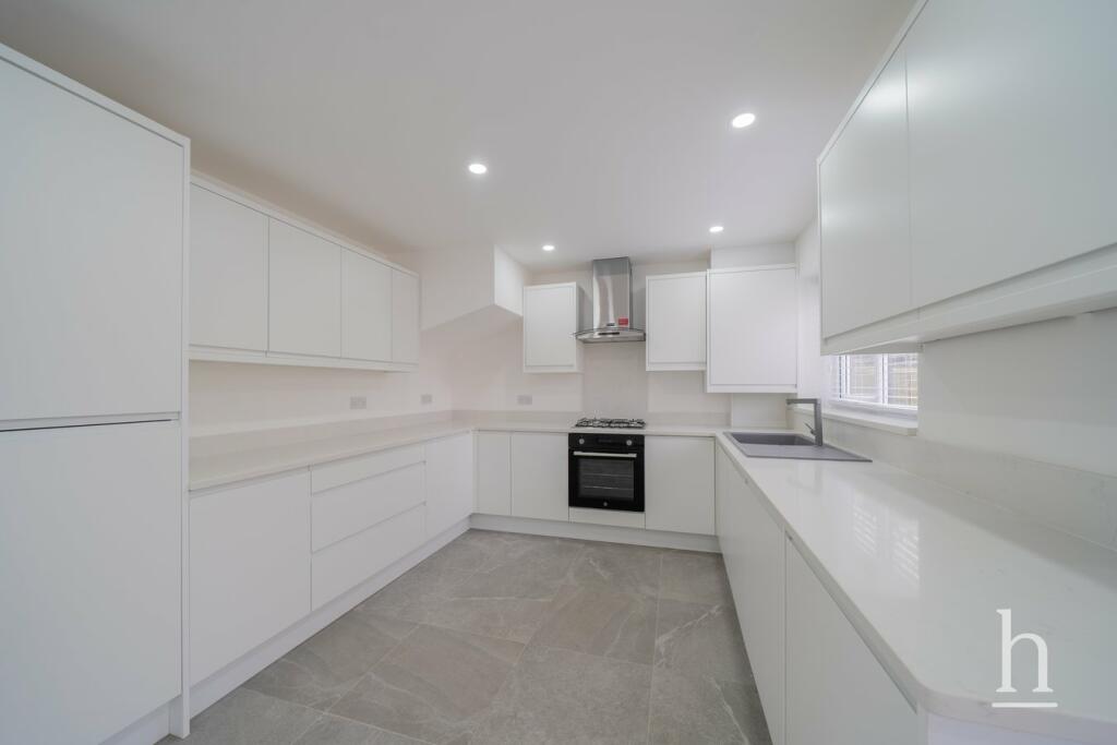 Additional image 15 of Kings Drive, Thingwall, CH61