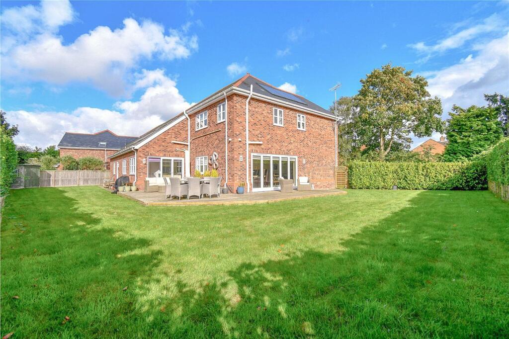 Additional image 25 of Neston Road, Willaston, Neston