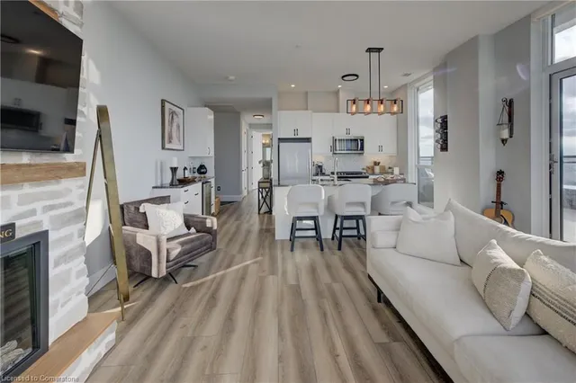 Additional image 12 of 60 Charles St Unit 2908