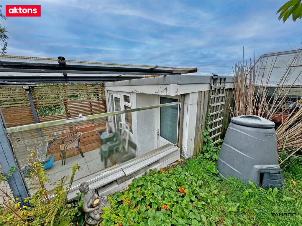 Additional image 53 of Caldicot Court, Caerphilly