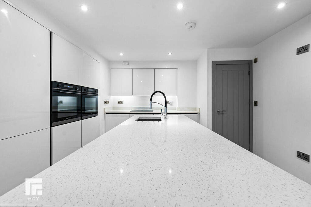 Additional image 19 of Glebe Street, Penarth