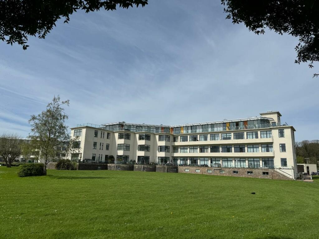 Additional image 18 of Hayes Road, Sully