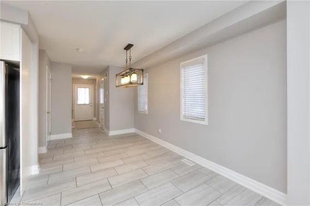 Additional image 9 of 51 Meadowridge St