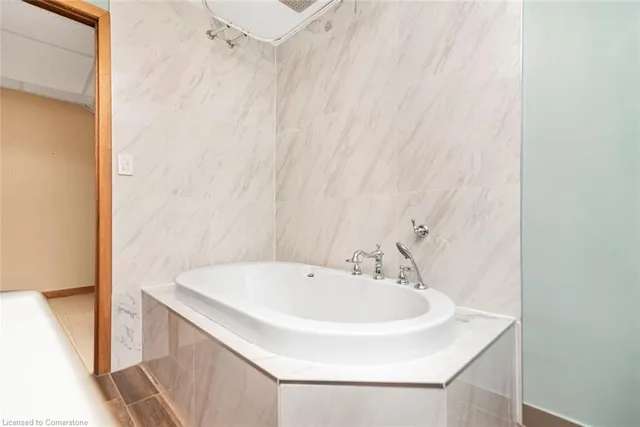 Additional image 34 of 520 Anson Dr