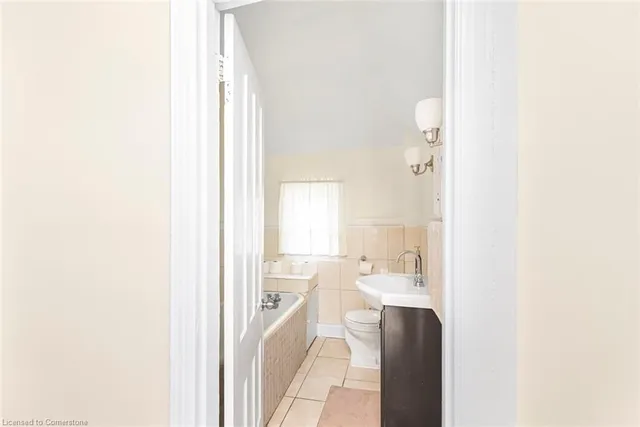 Additional image 33 of 62 Francis St