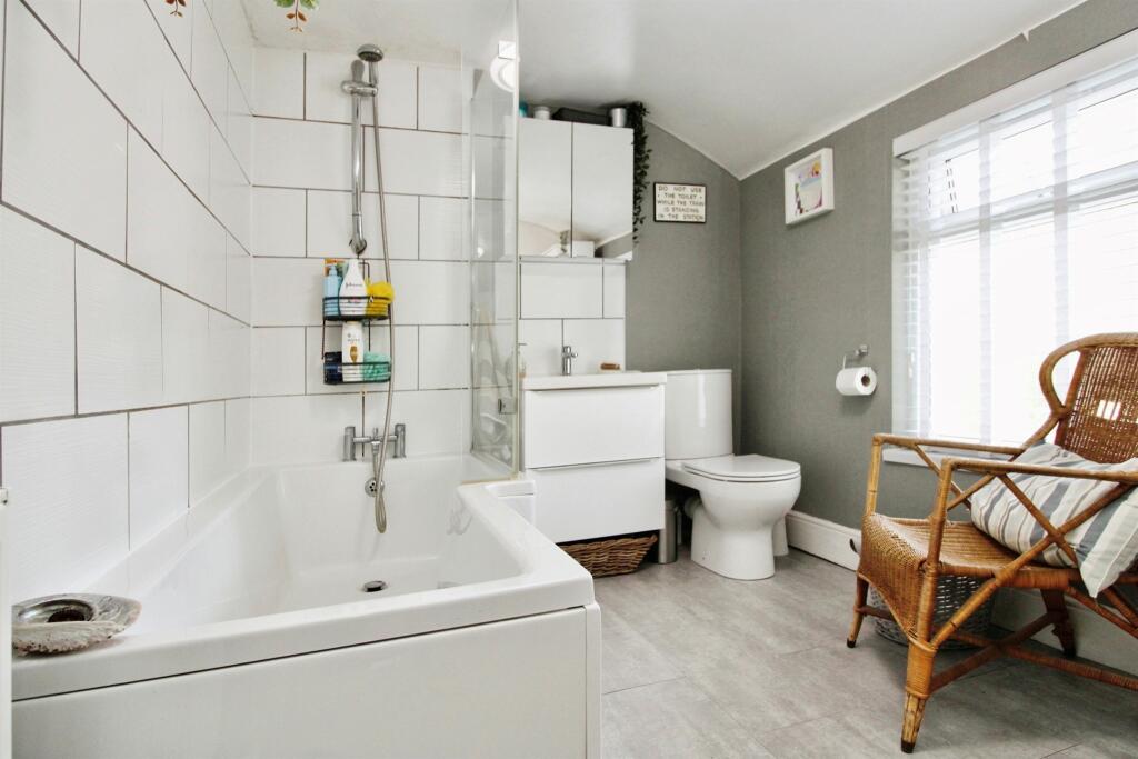 Additional image 4 of Courtenay Road, BARRY