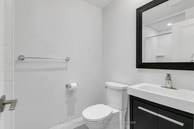 Additional image 29 of 63 Thyra Ave