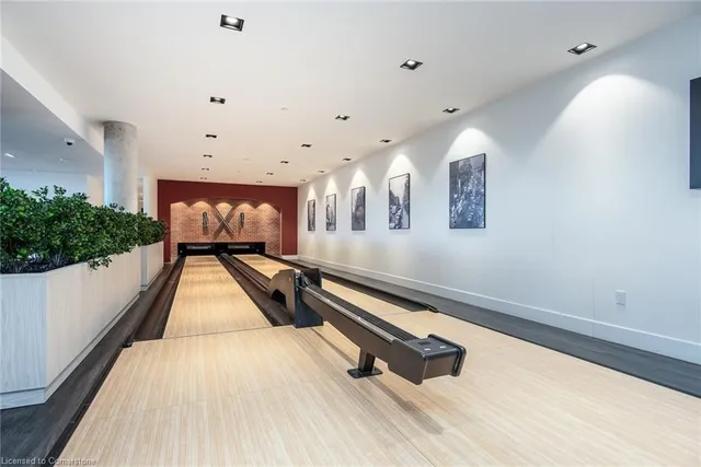 Additional image 34 of 15 Wellington St Unit 1101