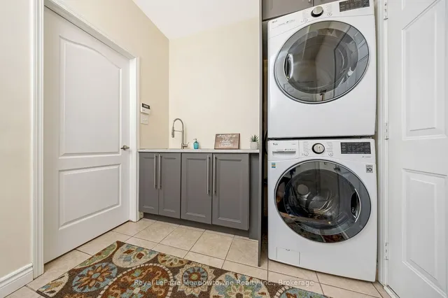 Additional image 23 of 1285 Christie Circ