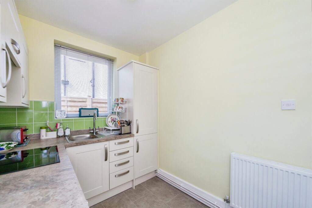 Additional image 11 of Curzon Close, Curzon Park North, Chester