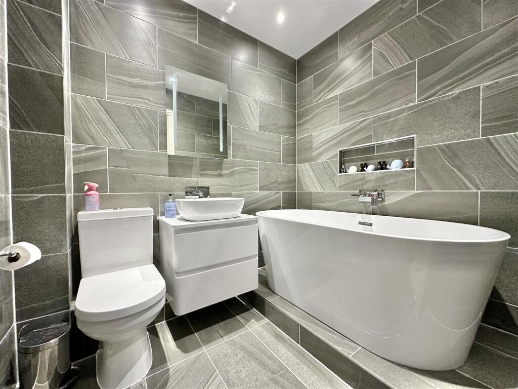 Additional image 12 of Whincroft Close, Ferndown