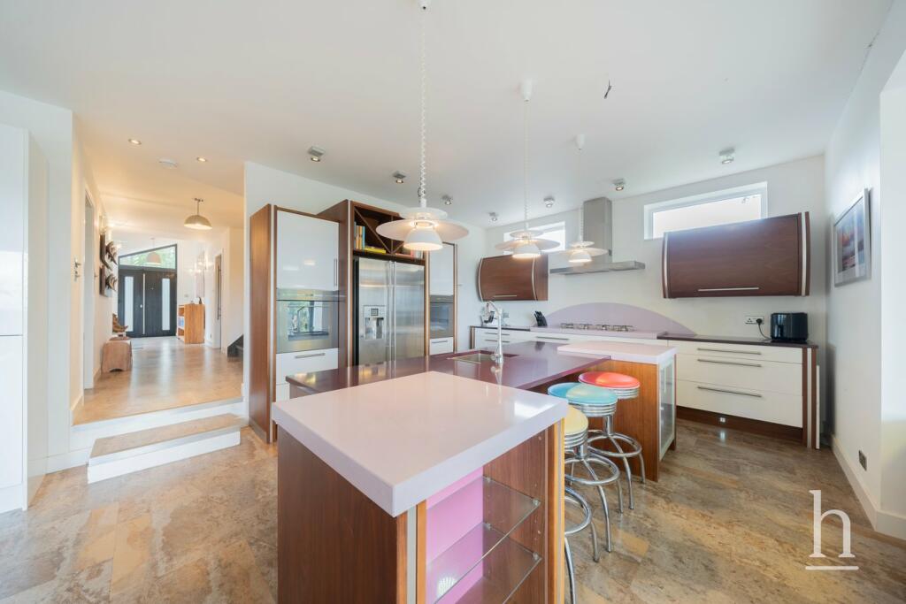 Additional image 39 of Napps Way, Heswall, CH61