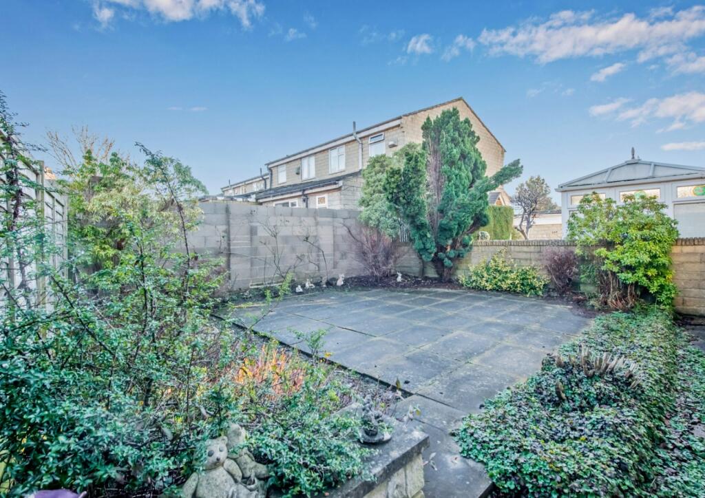 Additional image 23 of Gainsborough Close, Bradford, BD3