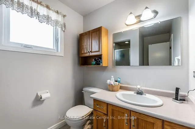 Additional image 35 of 917 Maple Ave