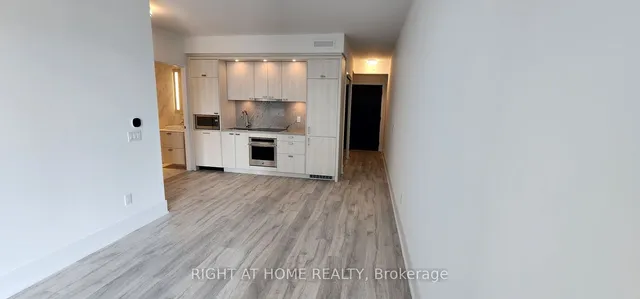 Additional image 32 of 470 Front St Unit 1015