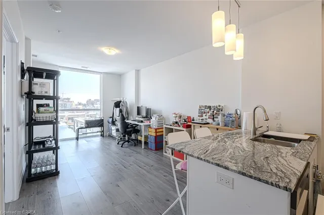 Additional image 21 of 60 Charles St Unit 503