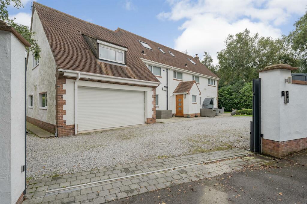 Additional image 43 of Birchmere, Heswall, Wirral