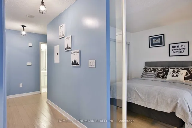 Additional image 9 of 21 Iceboat Terr Unit 932