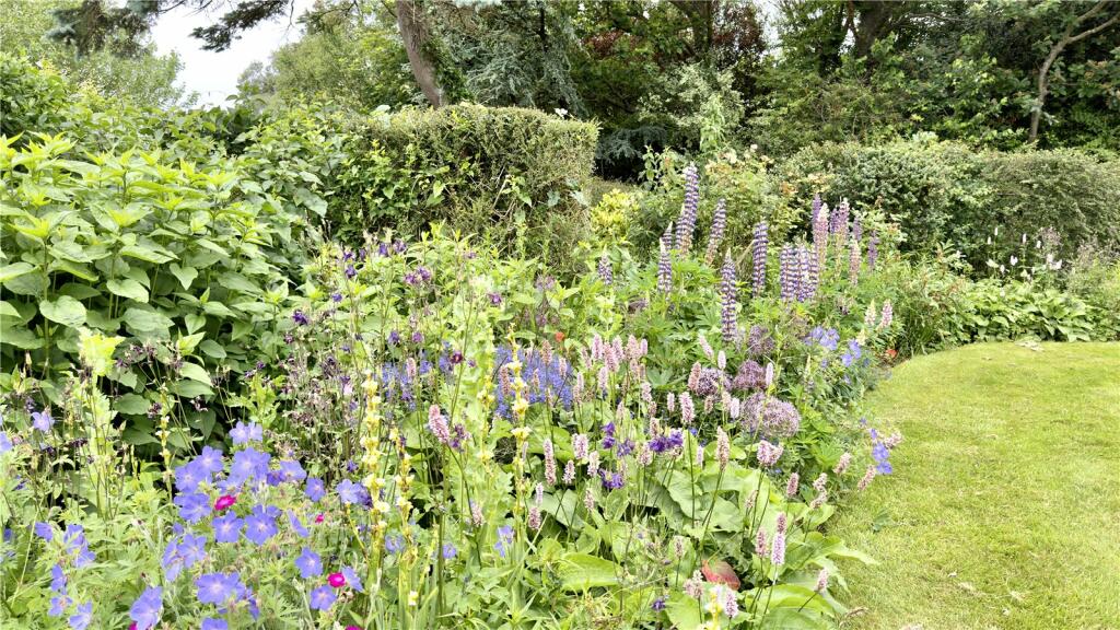 Additional image 54 of Links Hey Road, Wirral, Merseyside, CH48