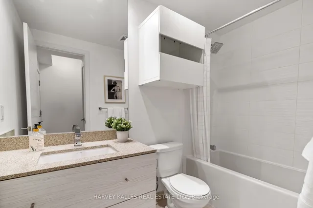 Additional image 9 of 525 Adelaide St Unit 209