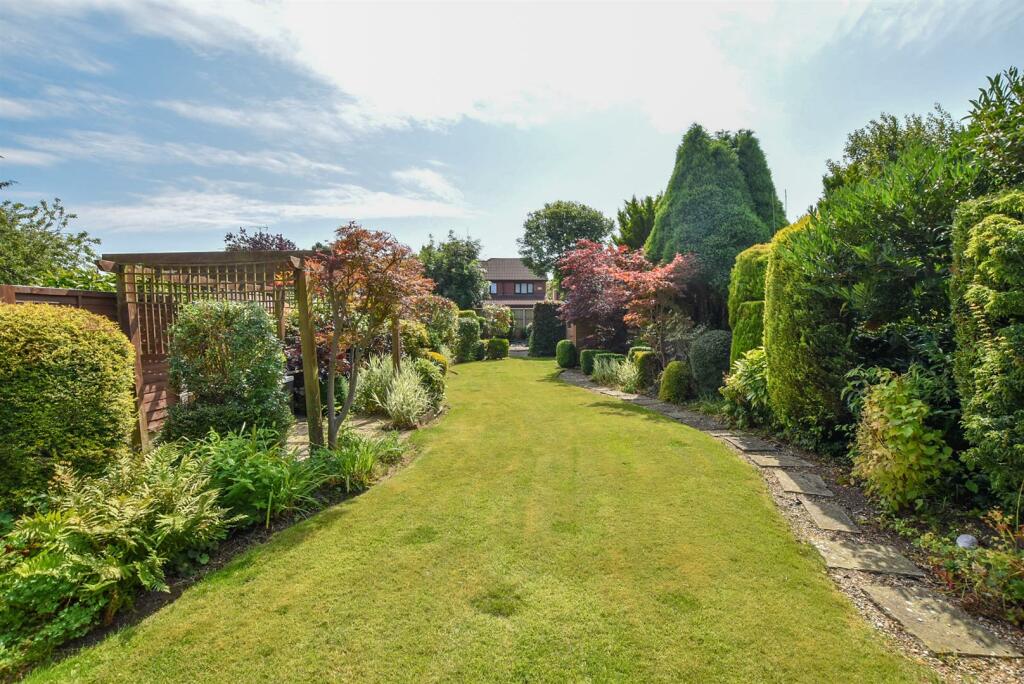 Additional image 16 of Morland Avenue, Bromborough