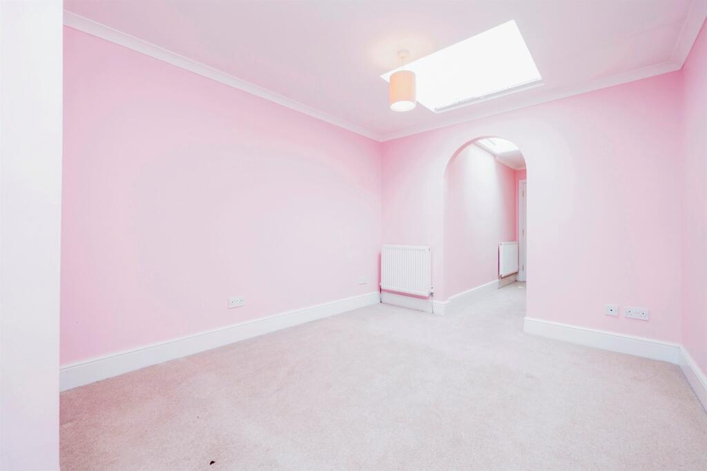 Additional image 22 of High Street, Cowbridge