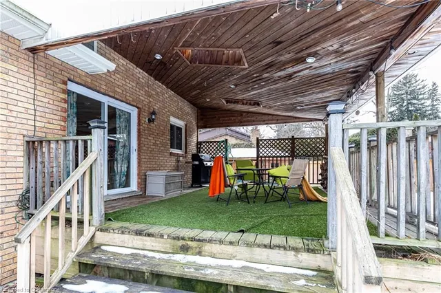 Additional image 41 of 62 Templer Dr