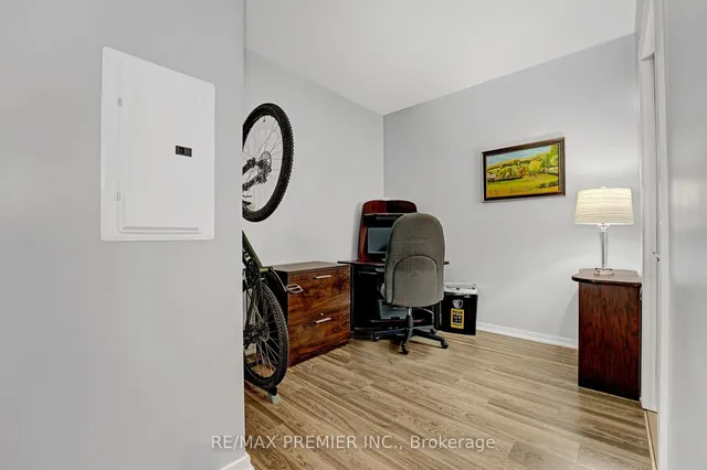 Additional image 7 of 105 The Queensway Unit 714