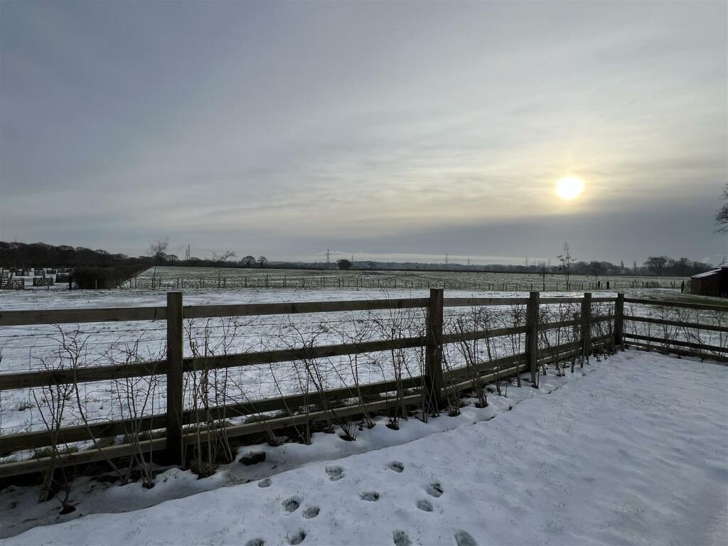 Additional image 35 of Barnston Road, Heswall, Wirral