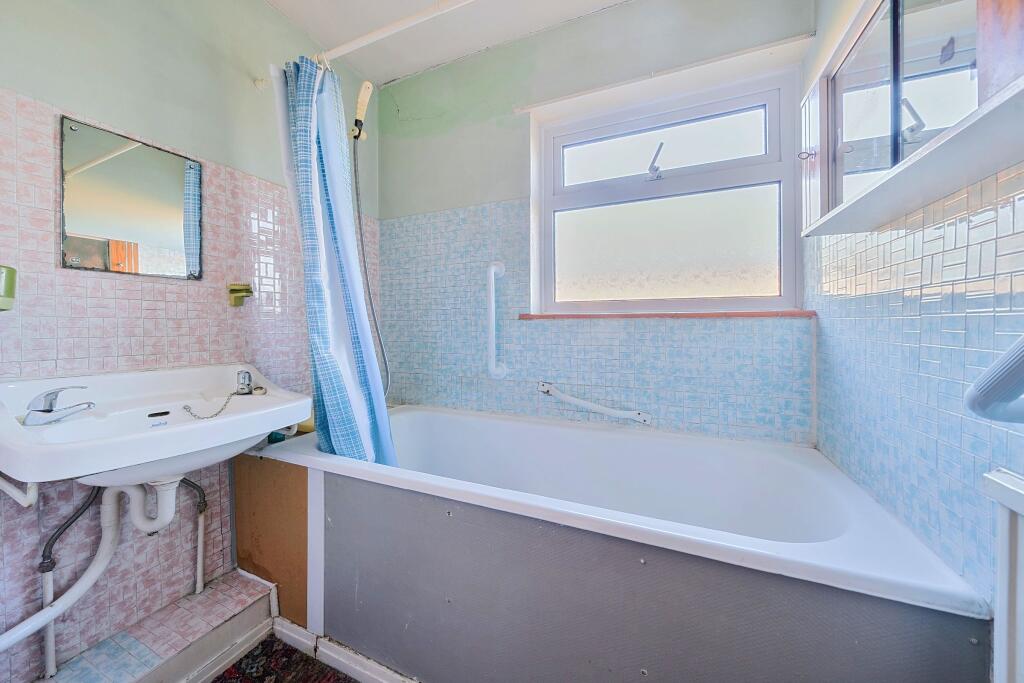 Additional image 16 of Walnut Grove, Trowbridge