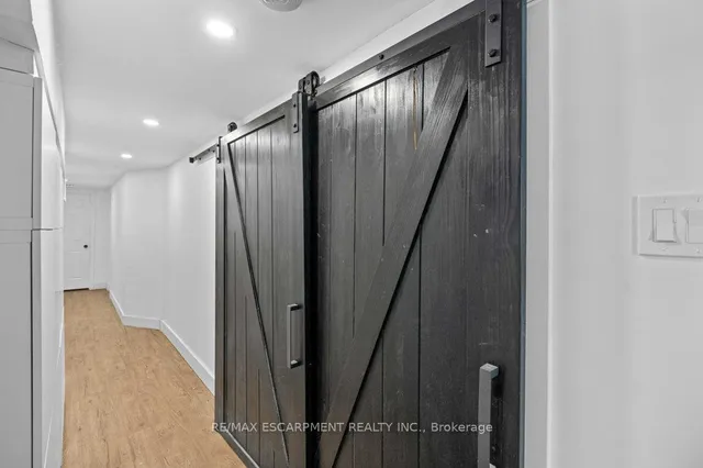 Additional image 33 of 3346 Hannibal Rd