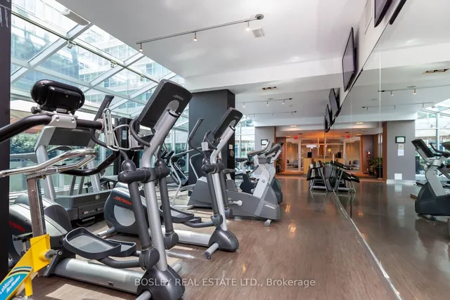 Additional image 31 of 36 Blue Jays Way Unit PH15