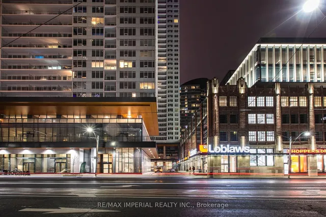 Additional image 21 of 19 Bathurst St Unit 611